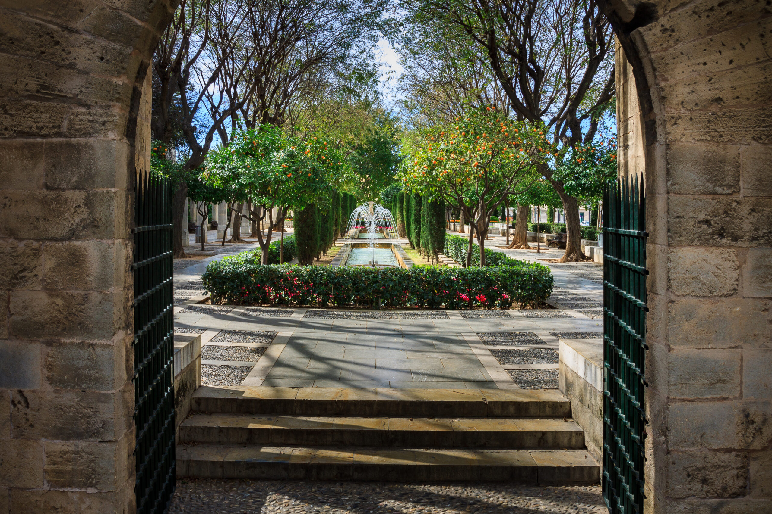 Eingang zum mediteranen Garten (S'Hort del Rei, Palma de Mallorc